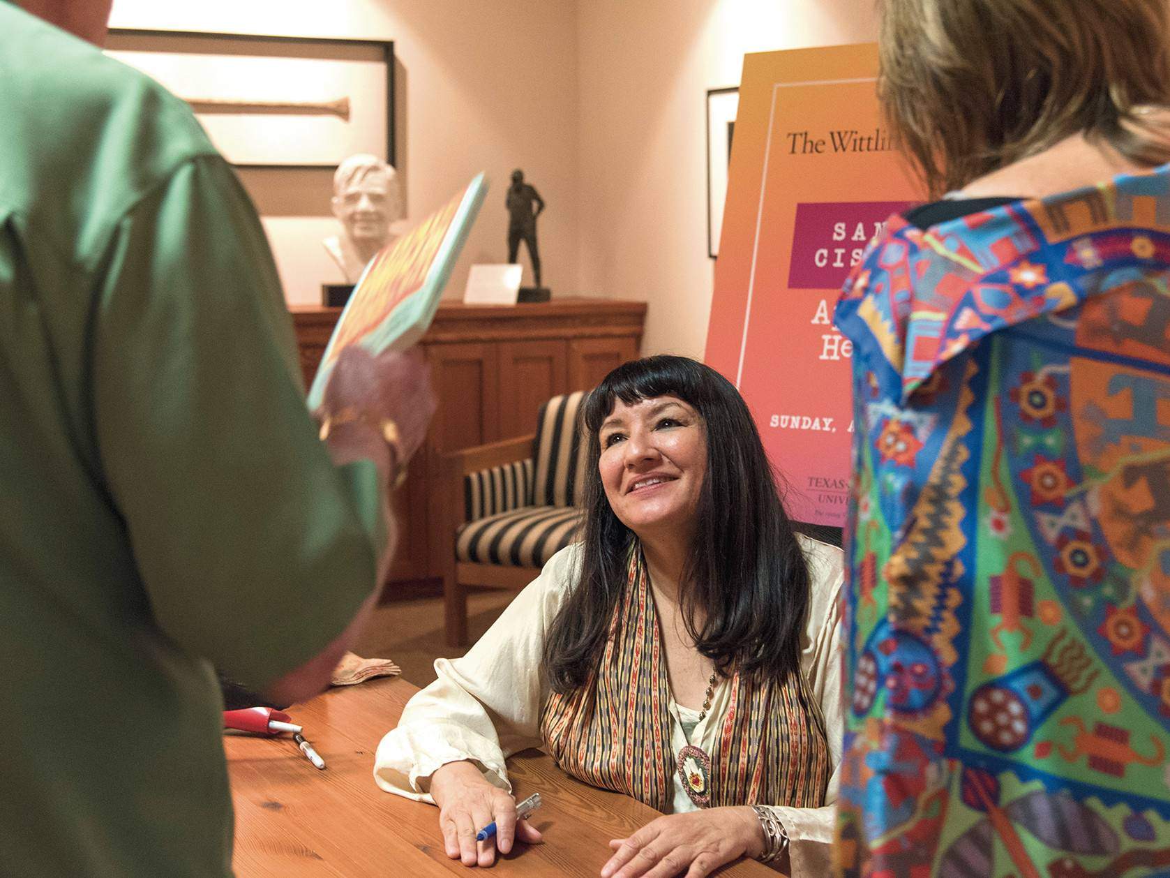 Sandra Cisneros at book signing