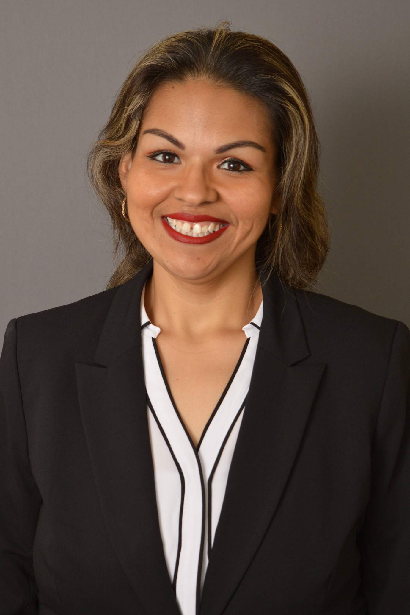 Jessica Ramos-Karmaker professional headshot