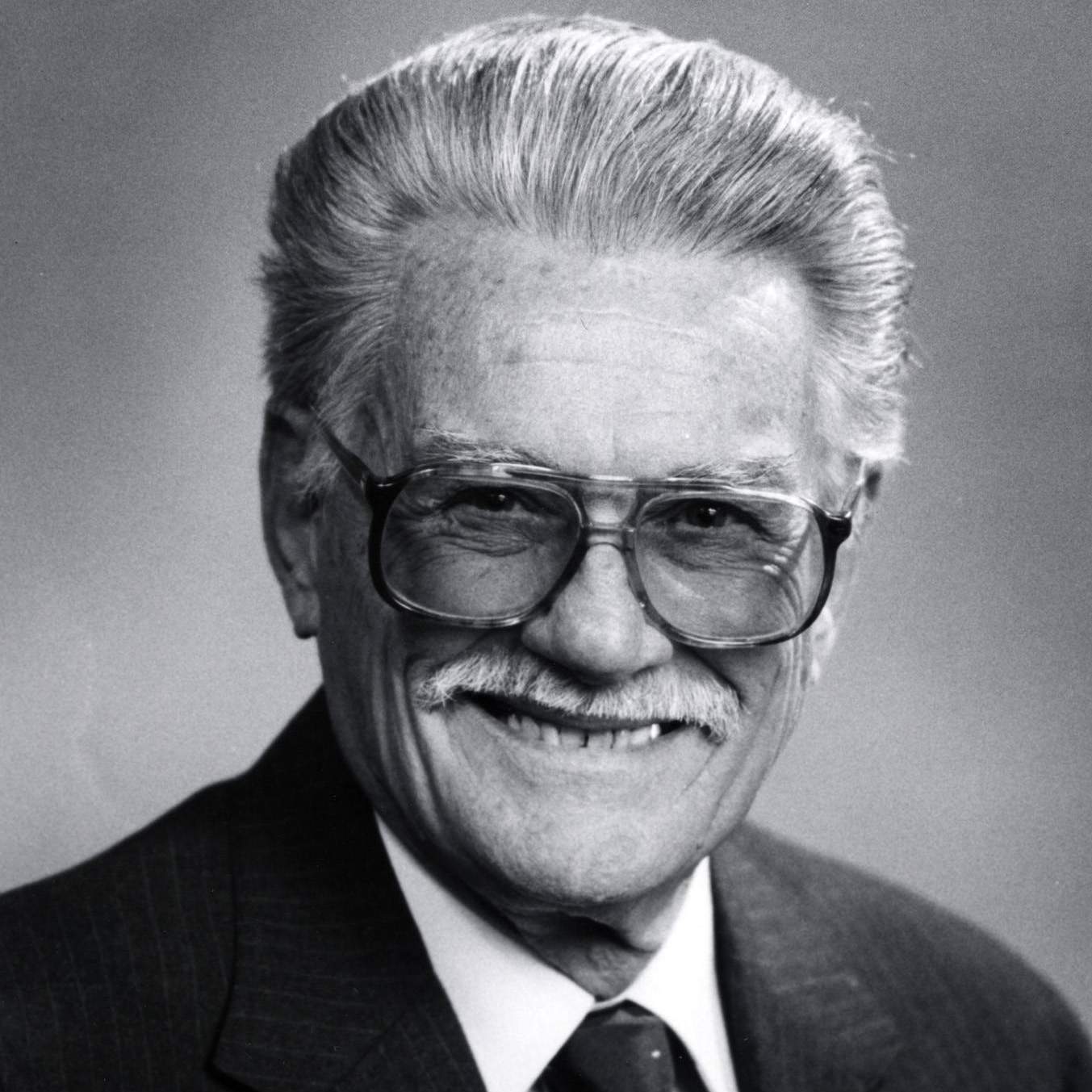 Portrait of older Richard B. Henderson