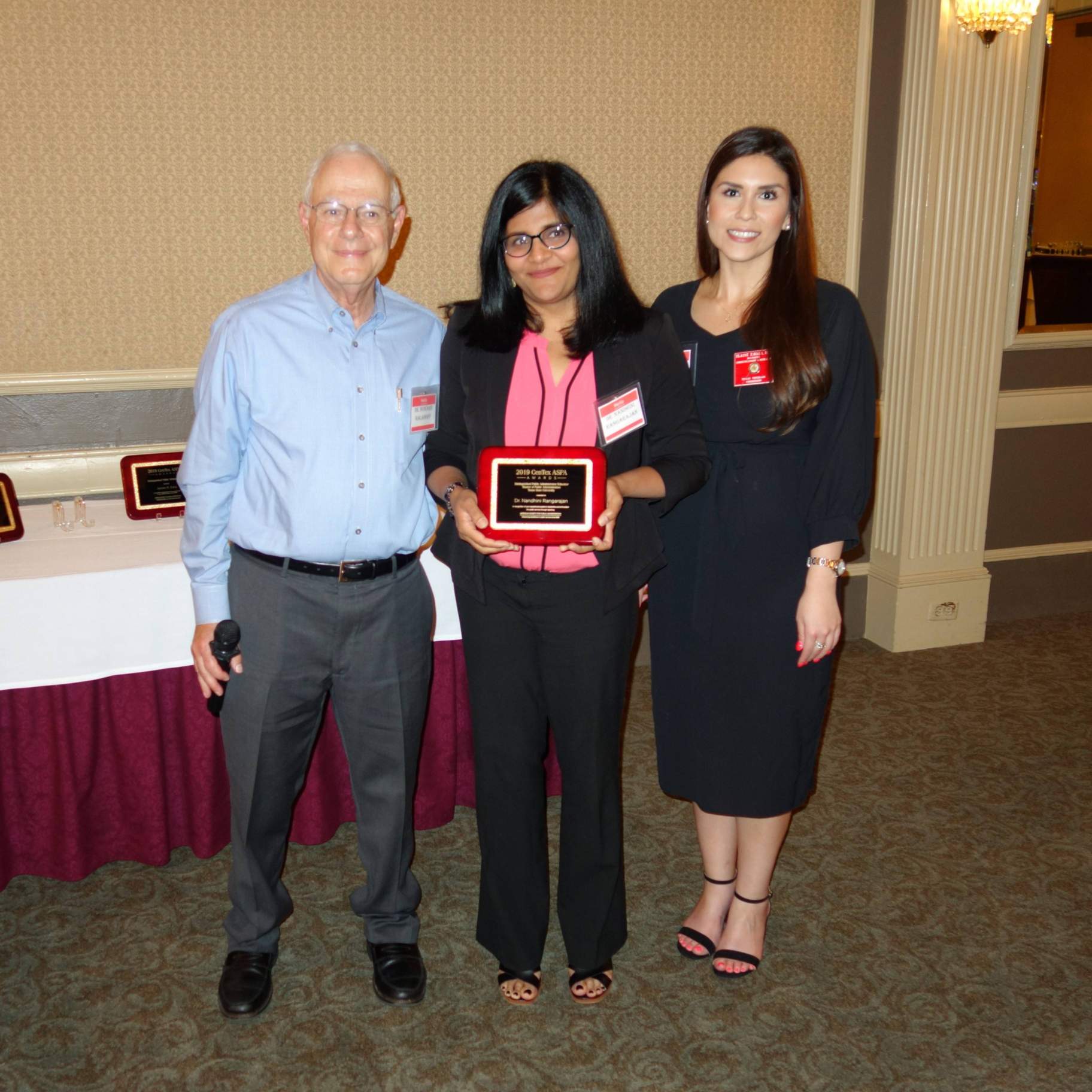 Dr. Rangarajan accepting her award