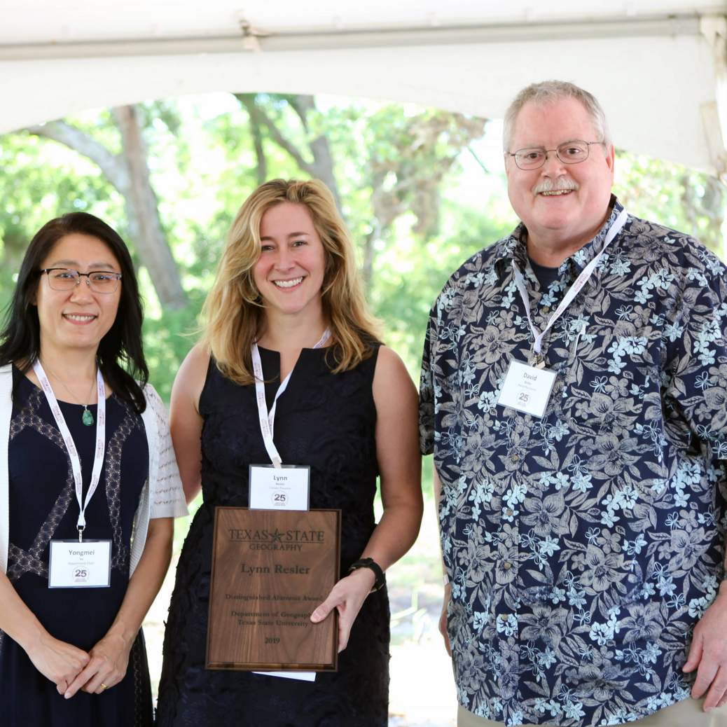 Lynn Resler Distinguished Alumnus Award