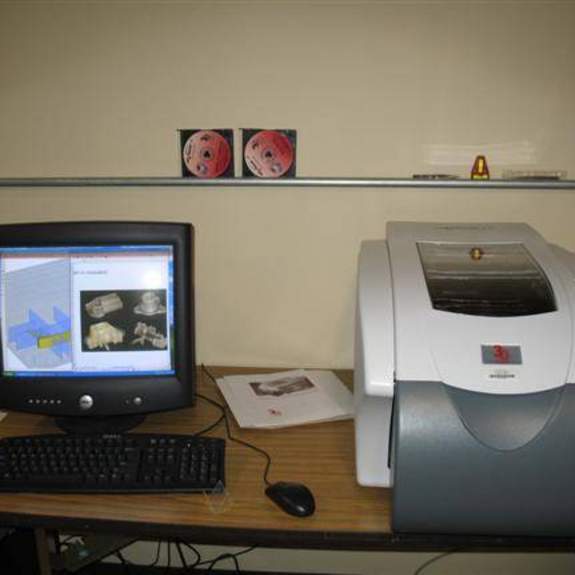 Image, 3D printer, size of laserprinter.