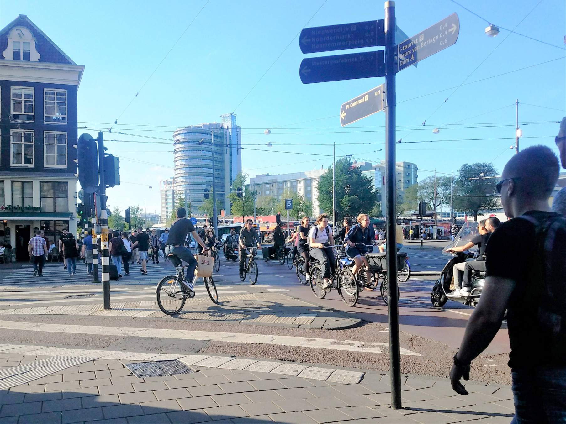Busy intersection where pedestrians and cyclists have the right of way, in the Netherlands.