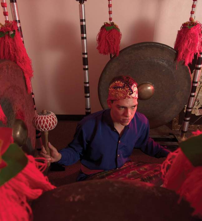 gamelan musician