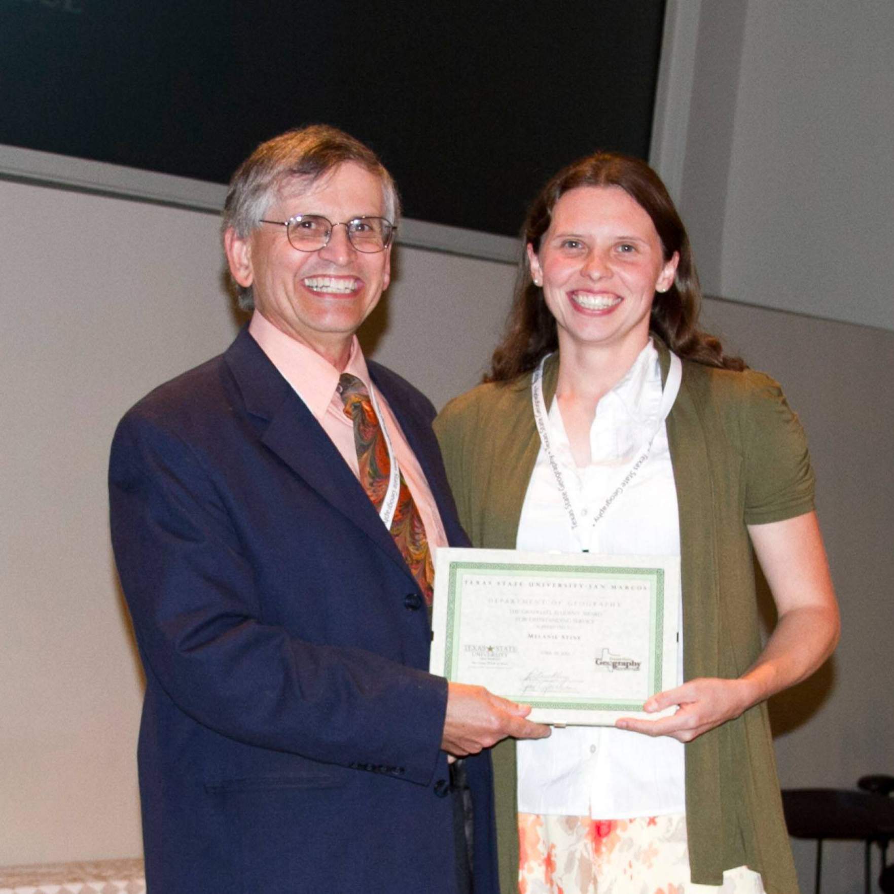 StineM-Graduate Award for Outstanding Service_7648