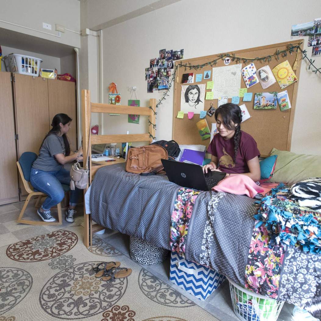 double bedroom staged students