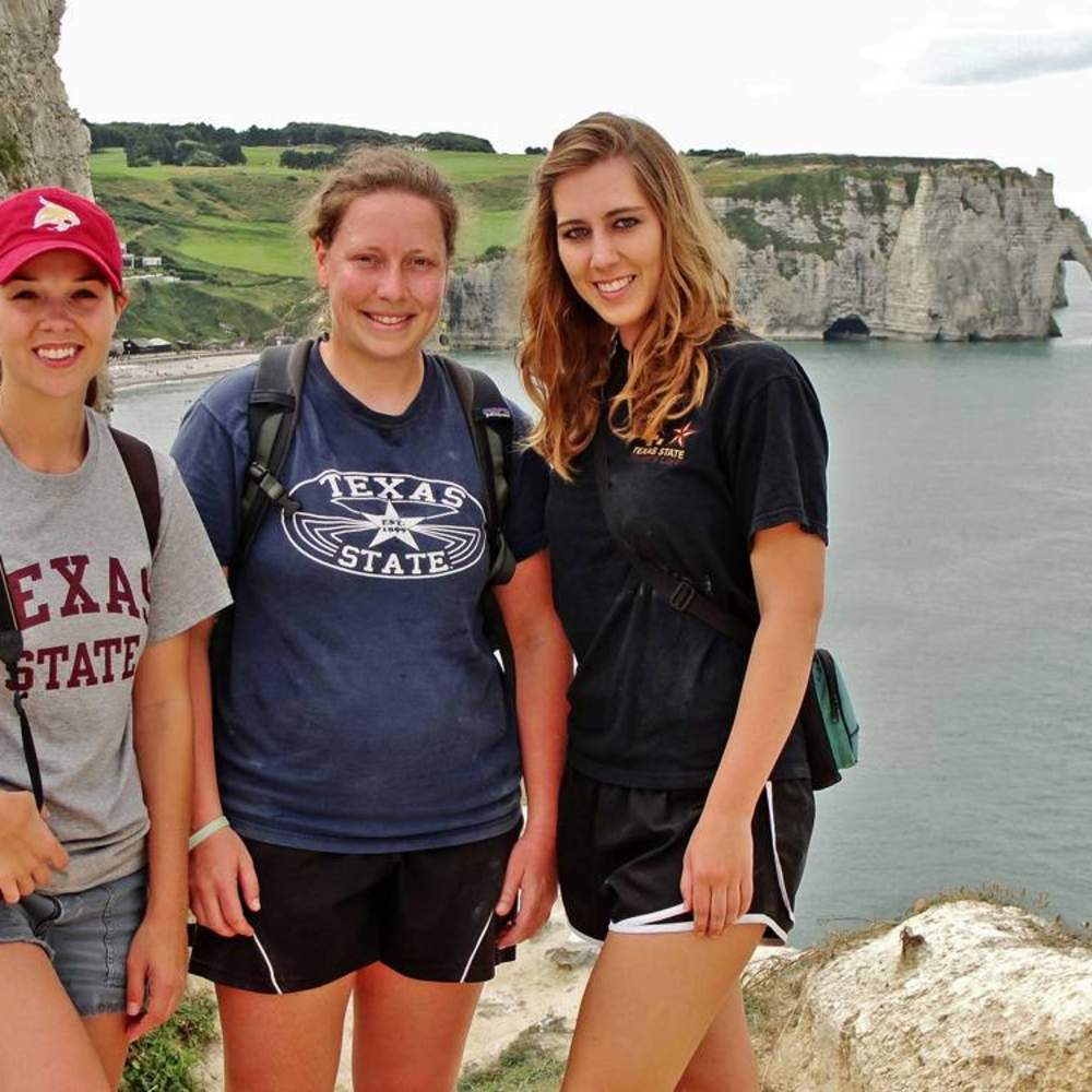 Texas State honor students Hannah Reynolds, Ava Pope and Laura Bright at Étretat.