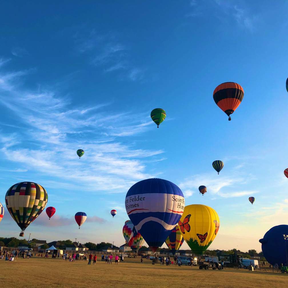 Hot air balloons for Pie in the Sky, Kyle TX