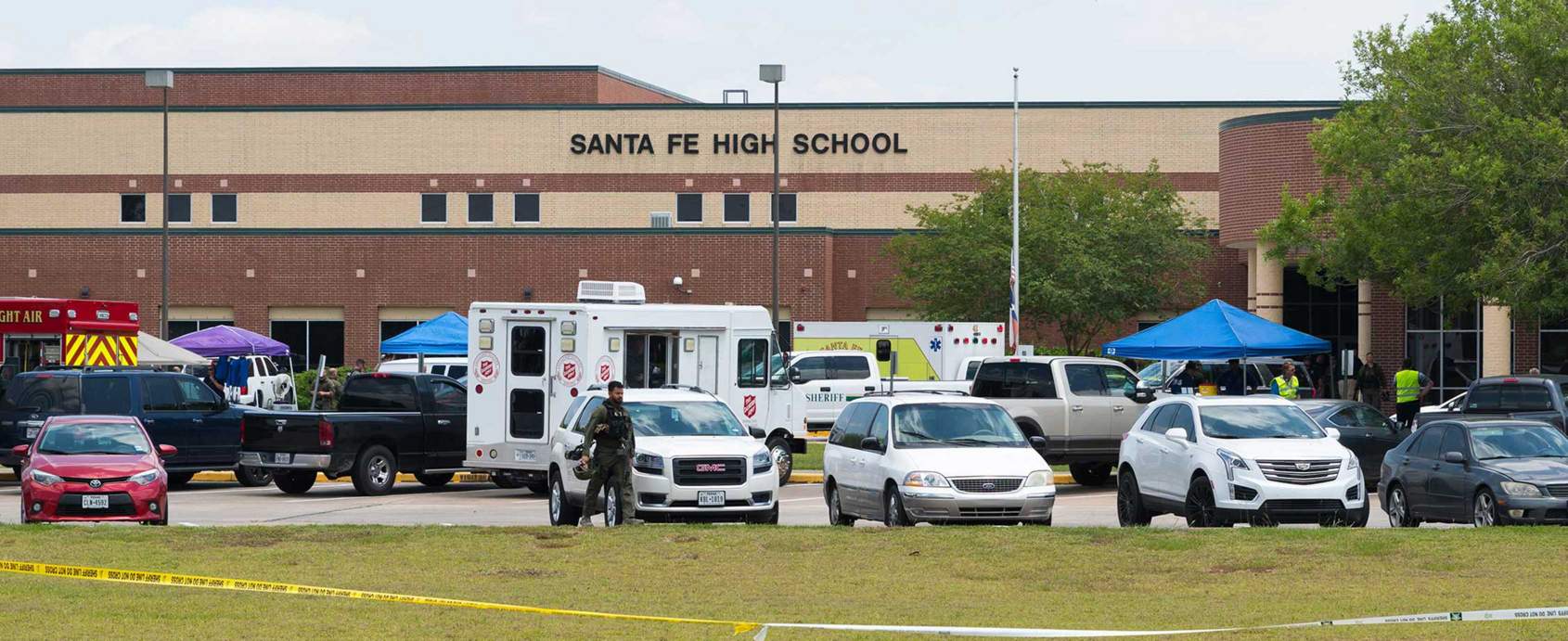 first responders fill the parking lot of Santa Fe high school