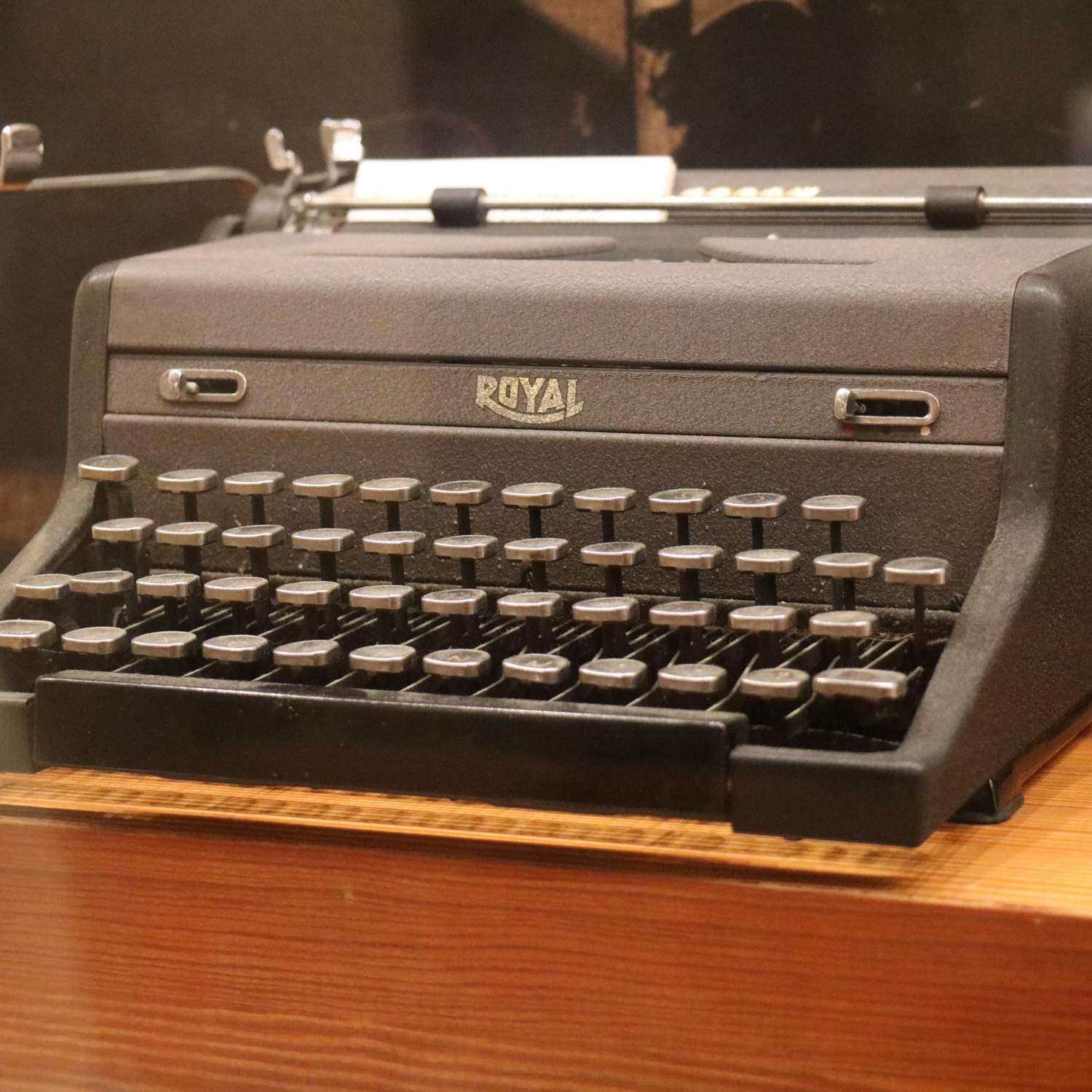 Photo of Dobie's typewriter